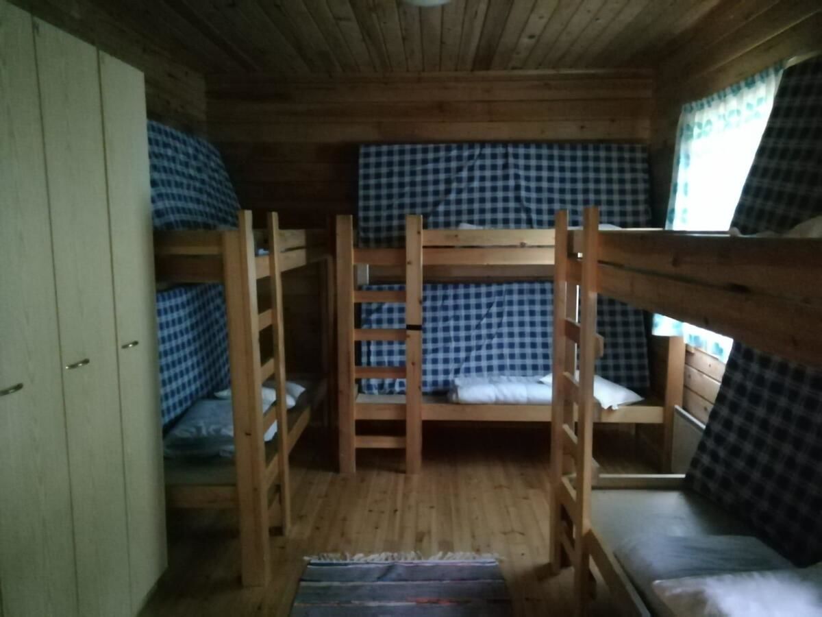 Курортные отели Old Pine Husky Lodge Кеминмаа-40